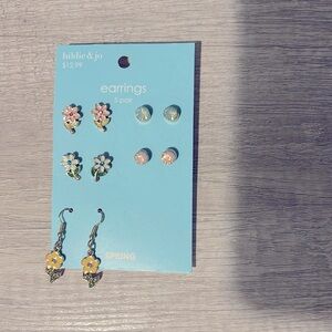 NWT 5 pair earrings
